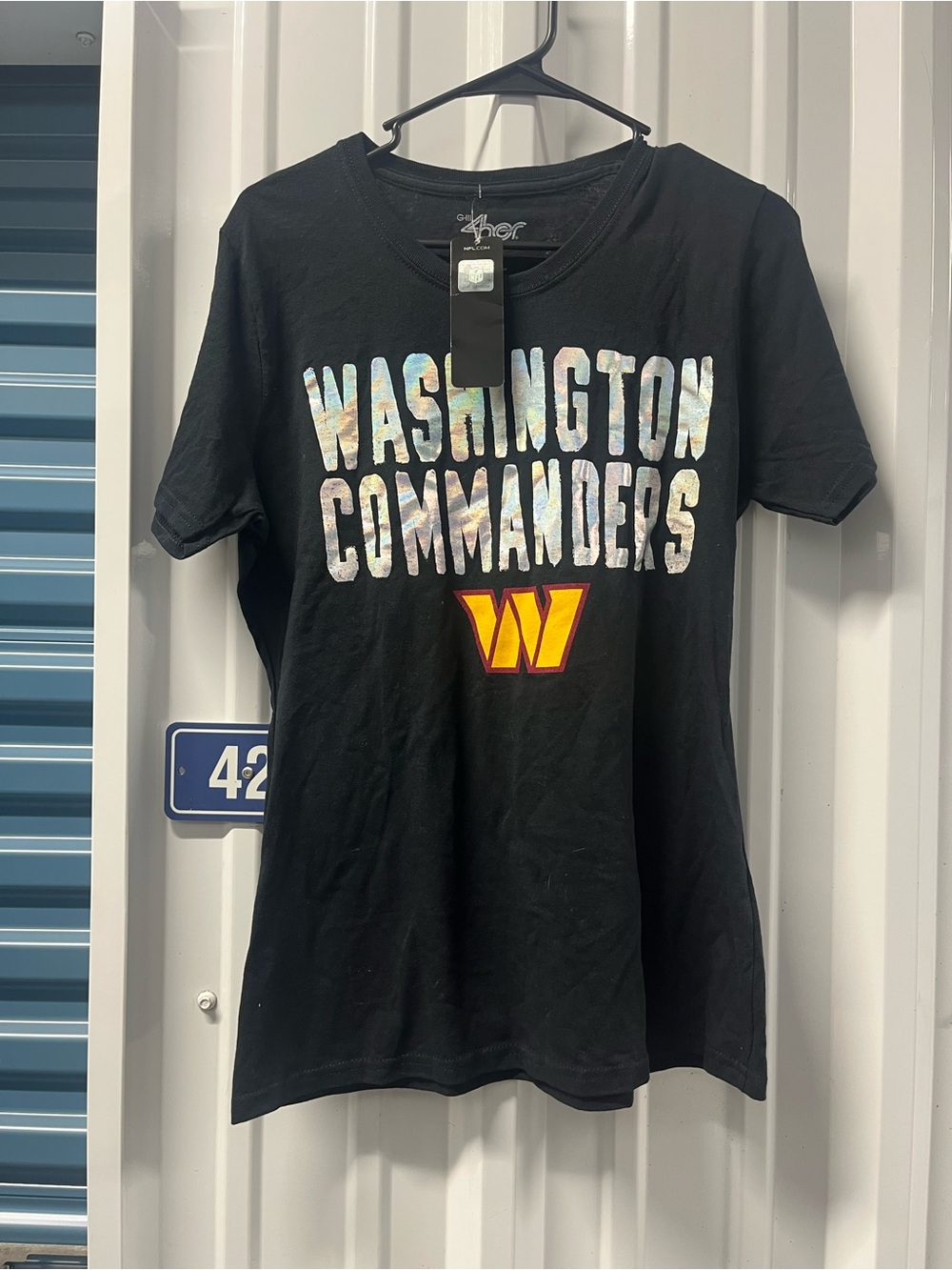 Washington Commanders Women's Black Graphic Tee